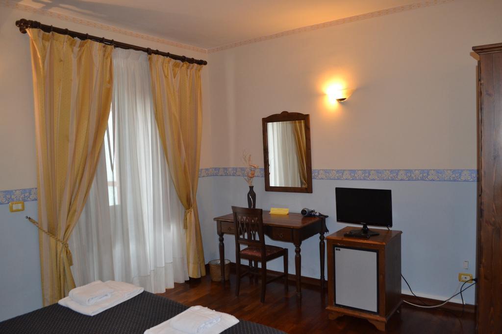 Stesicorea Palace CTA Habitación foto